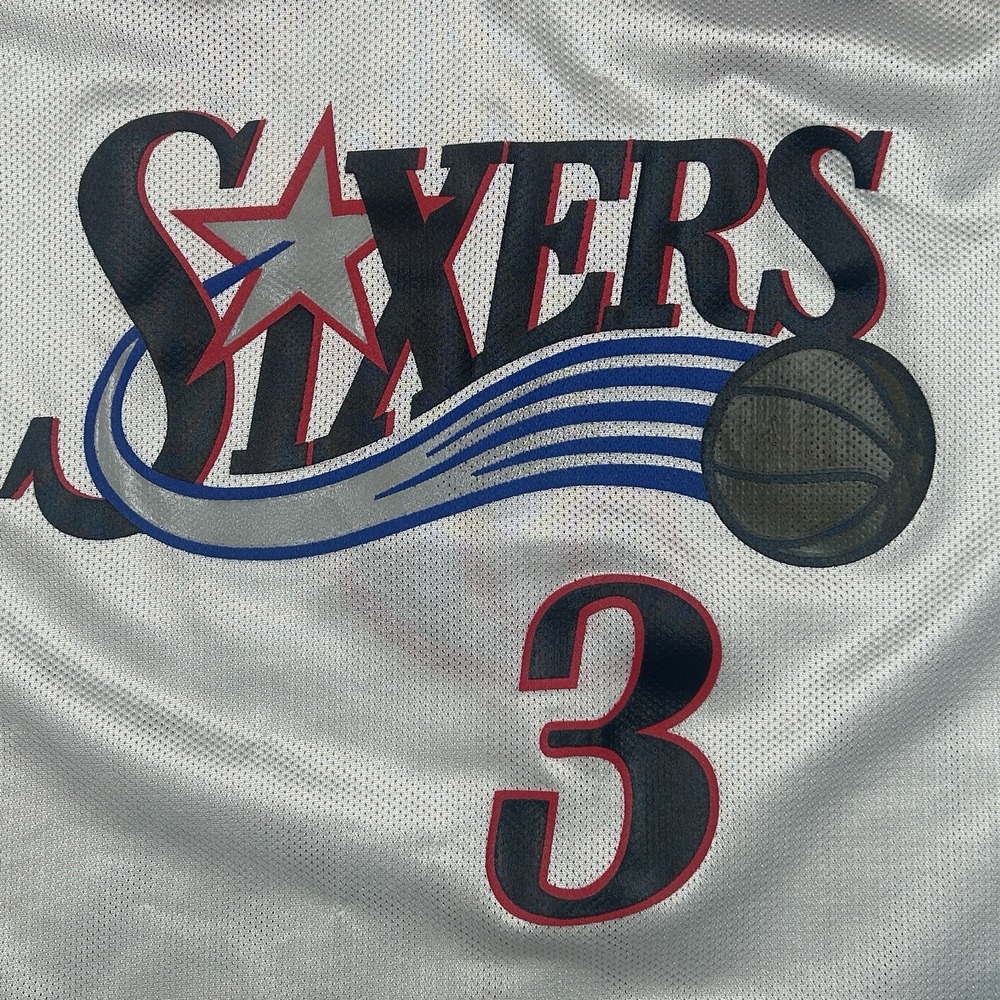 VTG 90's Allen Iverson #3 Philadelphia 76ers Jersey Men's Medium 40 White NBA - Picture 6 of 16